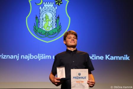  Župan je podelil priznanja najboljšim učenkam, učencem, dijakinjam in dijakom (44)